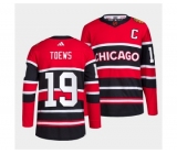 Men's Chicago Blackhawks #19 Jonathan Toews Red Black 2022 Reverse Retro Stitched Jersey