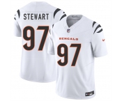 Men's Cincinnati Bengals #97 Shemar Stewart White 2025 Draft F.U.S.E. Vapor Untouchable Limited Football Stitched Jersey