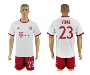 Bayern Munchen #23 Vidal White Soccer Club Jersey