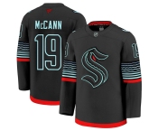 Men's Seattle Kraken #19 Jaden Schwartz Black Alternate Stitched Hockey Jersey Men's Seattle Kraken #19 Jaden Schwartz Black Alternate Stitched Hockey Jersey
