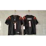 Women's Cincinnati Bengals #1 Ja'Marr Chase Black F.U.S.E. Vapor Football Stitched Jersey Women's Cincinnati Bengals #1 Ja'Marr Chase Black F.U.S.E. Vapor Football Stitched Jersey